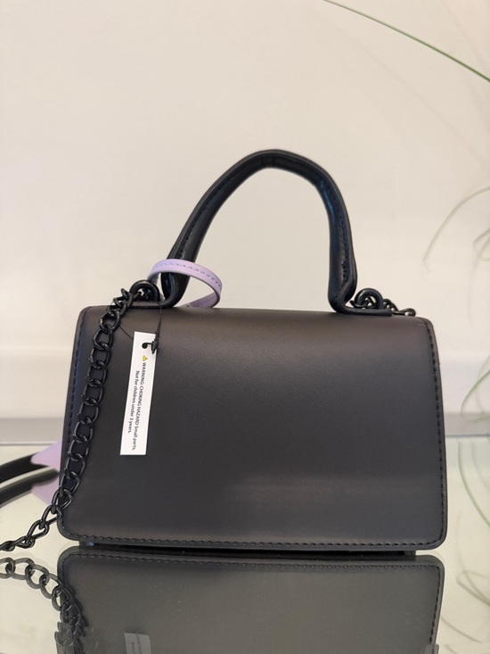 π BETSEY JOHNSON Haunted House Crossbody Bag with Bat Charm Black NWT - Picture 8 of 17